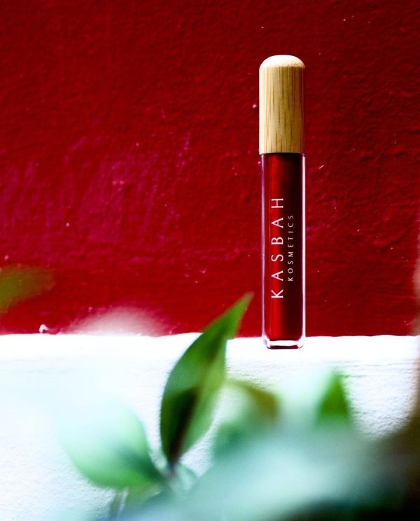 Homemade vegan lipgloss (burgundy)